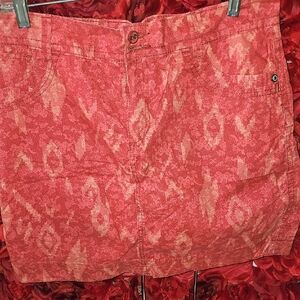 Supplies Women's Vibrant Red Patterned Skort Size 12